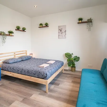 דירה Center Cozy Cityflats אנטוורפן